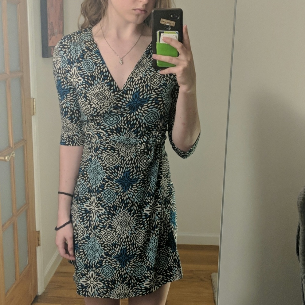 Printed wrap dress